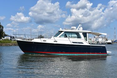 33' Back Cove 2008 Yacht For Sale